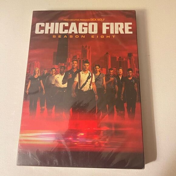 Chicago Fire Season 8 DVD NWT - Picture 5 of 8